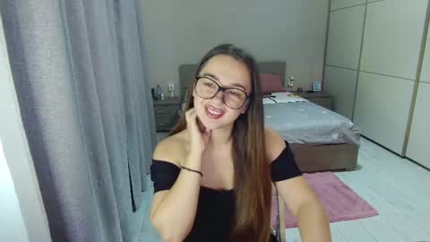Snapshot of kristall_xxx chatting on July 2026 05:02:01 AM twitter Annemarye 23 online show from July 2026 05:02:01 AM