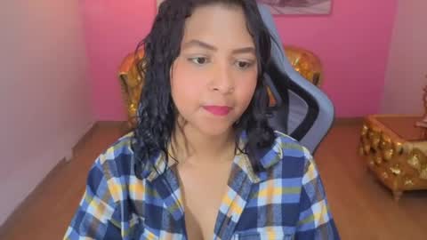 Snapshot of kristen_black_t chatting on February 2026 07:37:02 PM kris online show from February 2026 07:37:02 PM