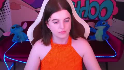 Snapshot of kristifoxy chatting on June 2026 10:15:01 AM kristifoxy online show from June 2026 10:15:01 AM