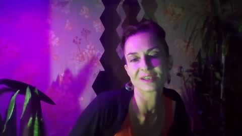 Snapshot of kristinagold44 chatting on January 2025 07:07:02 PM Kristina online show from January 2025 07:07:02 PM