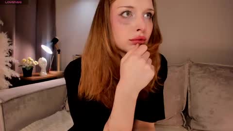 Hey  My name is Davis online show from April 2026 06:25:01 AM