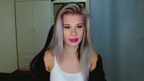 KristineAmore online show from January 2026 07:14:01 AM