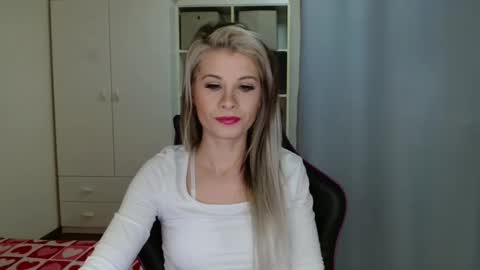 KristineAmore online show from February 2026 07:35:01 AM