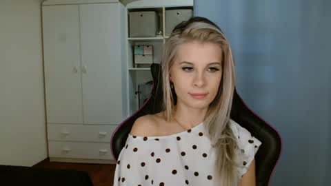 KristineAmore online show from March 2026 08:26:33 AM