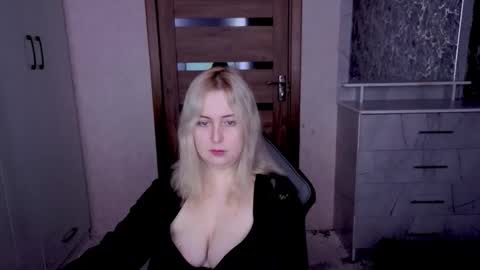 Kristy online show from March 2026 07:56:01 AM