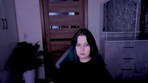 Kristy online show from July 2026 08:00:01 PM