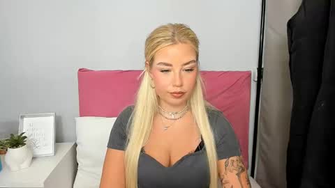 KristyFlowers online show from January 2025 06:01:02 AM