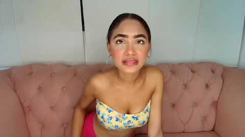 Cristina online show from February 2025 02:34:02 PM