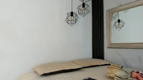 Cristina online show from April 2026 06:55:02 PM