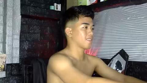 kritthanarkorn online show from March 2026 07:05:01 PM