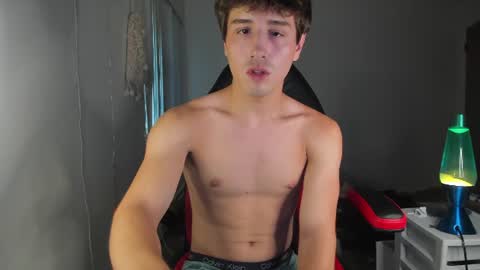 Snapshot of kroddy1985 chatting on June 2026 01:09:01 AM Brayden Thompson online show from June 2026 01:09:01 AM