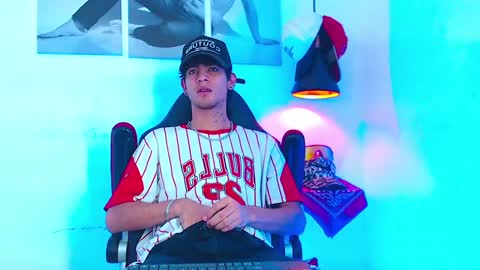 justym online show from January 2025 08:03:01 AM