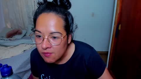 Snapshot of kroline_20 chatting on December 2024 08:36:02 PM Kroline online show from December 2024 08:36:02 PM