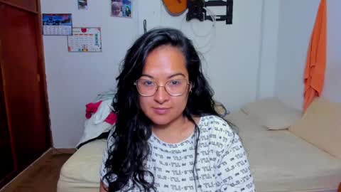 Snapshot of kroline_20 chatting on January 2025 02:35:02 AM Kroline online show from January 2025 02:35:02 AM