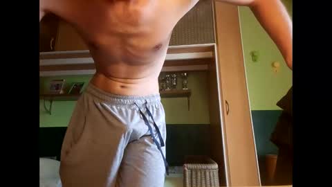 Snapshot of krone1969 chatting on October 2025 01:20:02 PM krone1969 online show from October 2025 01:20:02 PM