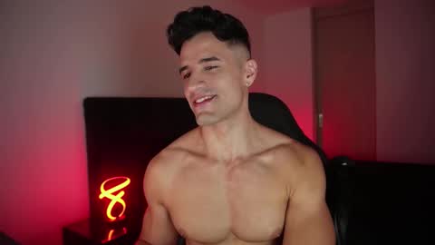 KROPS online show from November 2025 06:37:01 AM