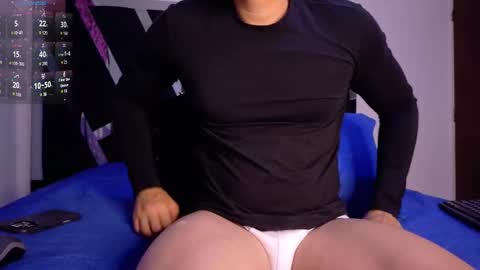 Snapshot of kroy_wood chatting on September 2025 10:26:02 AM Kroy Wood online show from September 2025 10:26:02 AM