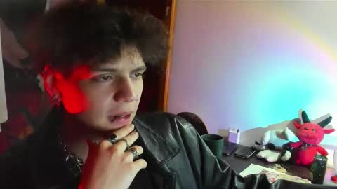 Zack online show from November 2025 06:59:02 AM