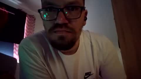 Tommy online show from December 2025 10:42:01 AM