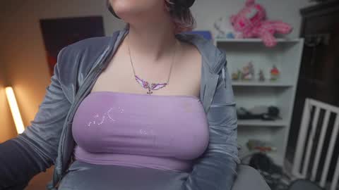 Krystal Syx online show from February 2025 08:24:01 PM