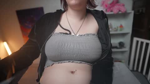 Krystal Syx online show from March 2025 08:18:02 PM