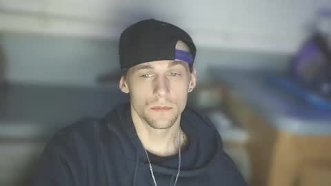 krytiar1992 online show from October 2025 05:41:02 AM