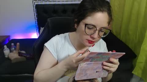 kryystaladams online show from October 2025 12:02:02 PM