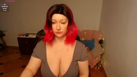 Snapshot of ksushka22 chatting on May 2026 03:57:01 AM Ksushka22 online show from May 2026 03:57:01 AM