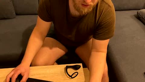 Snapshot of kubadelo chatting on March 2025 09:37:01 PM Tony online show from March 2025 09:37:01 PM