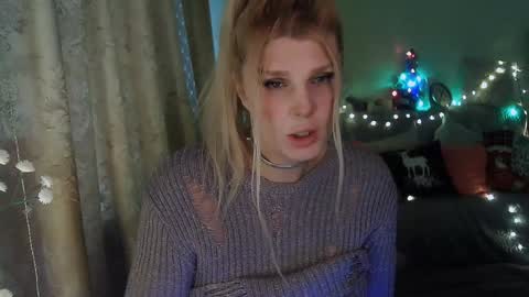 Snapshot of kudesnizza chatting on December 2024 10:35:02 AM Annika MTF ts post -op online show from December 2024 10:35:02 AM