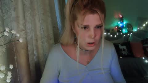 Snapshot of kudesnizza chatting on December 2024 10:49:01 AM Annika MTF ts post -op online show from December 2024 10:49:01 AM
