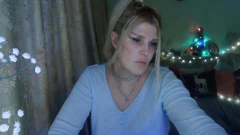 Snapshot of kudesnizza chatting on December 2024 01:06:01 PM Annika MTF ts post -op online show from December 2024 01:06:01 PM