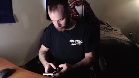 Snapshot of kuggy570 chatting on January 2025 01:58:02 PM Kuggy online show from January 2025 01:58:02 PM