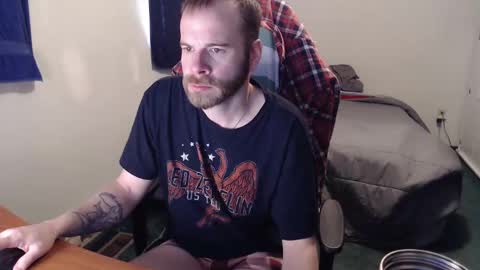 Snapshot of kuggy570 chatting on February 2025 01:54:02 PM Kuggy online show from February 2025 01:54:02 PM