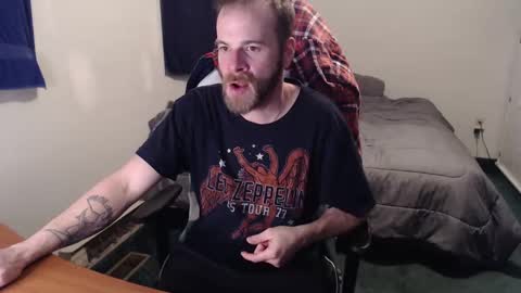 Snapshot of kuggy570 chatting on February 2025 11:24:01 PM Kuggy online show from February 2025 11:24:01 PM