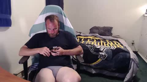 Snapshot of kuggy570 chatting on September 2025 11:26:01 PM Kuggy online show from September 2025 11:26:01 PM