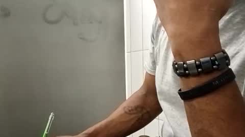 Snapshot of kumnice chatting on November 2025 04:51:02 PM kumnice online show from November 2025 04:51:02 PM