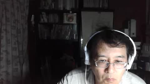 kunio37 online show from September 2025 12:17:02 PM
