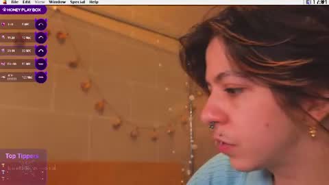 Snapshot of kuntboyzworld chatting on July 2026 03:04:02 PM Krypto hethey online show from July 2026 03:04:02 PM