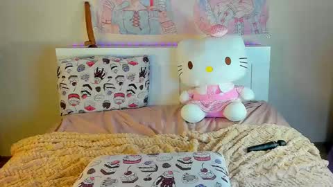 Anna online show from February 2025 02:20:01 AM