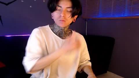 Snapshot of kuregari_xs chatting on October 2025 03:51:01 AM kuregari_xs online show from October 2025 03:51:01 AM