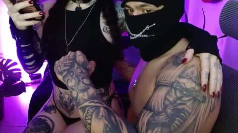 kuro_shir0 online show from April 2026 05:24:02 AM