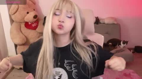 Andy online show from April 2026 04:14:02 AM