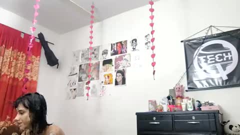 Kuromi Less online show from February 2025 02:05:02 AM