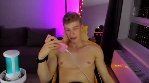 kurt_hanssen online show from September 2025 07:48:01 PM
