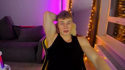 kurt_hanssen online show from December 2025 04:35:01 PM