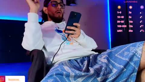 kuzzcoo online show from November 2025 02:49:02 PM