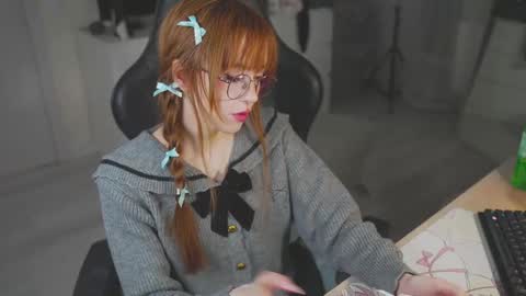 Snapshot of kveilynn chatting on March 2025 07:43:02 PM Kveilynn online show from March 2025 07:43:02 PM