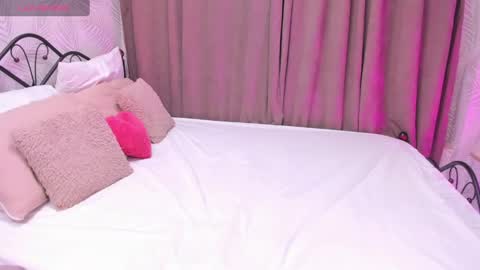 Snapshot of kvetachka chatting on December 2024 12:46:02 AM Kvetachka Thu-Sun 0900am-1500pmGTM2 online show from December 2024 12:46:02 AM