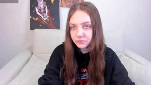 Snapshot of kvetachka chatting on January 2025 12:38:01 AM Kvetachka Thu-Sun 0900am-1500pmGTM2 online show from January 2025 12:38:01 AM